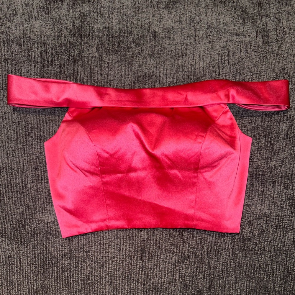 ❌SOLD❌Sherri Hill Pink Off The Shoulder Formal Top